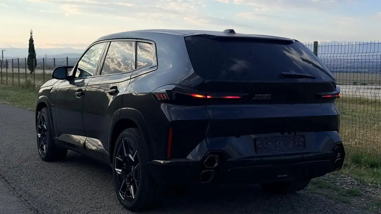BMW XM 50e 2026 г.в. в Москве - Авто в Москва