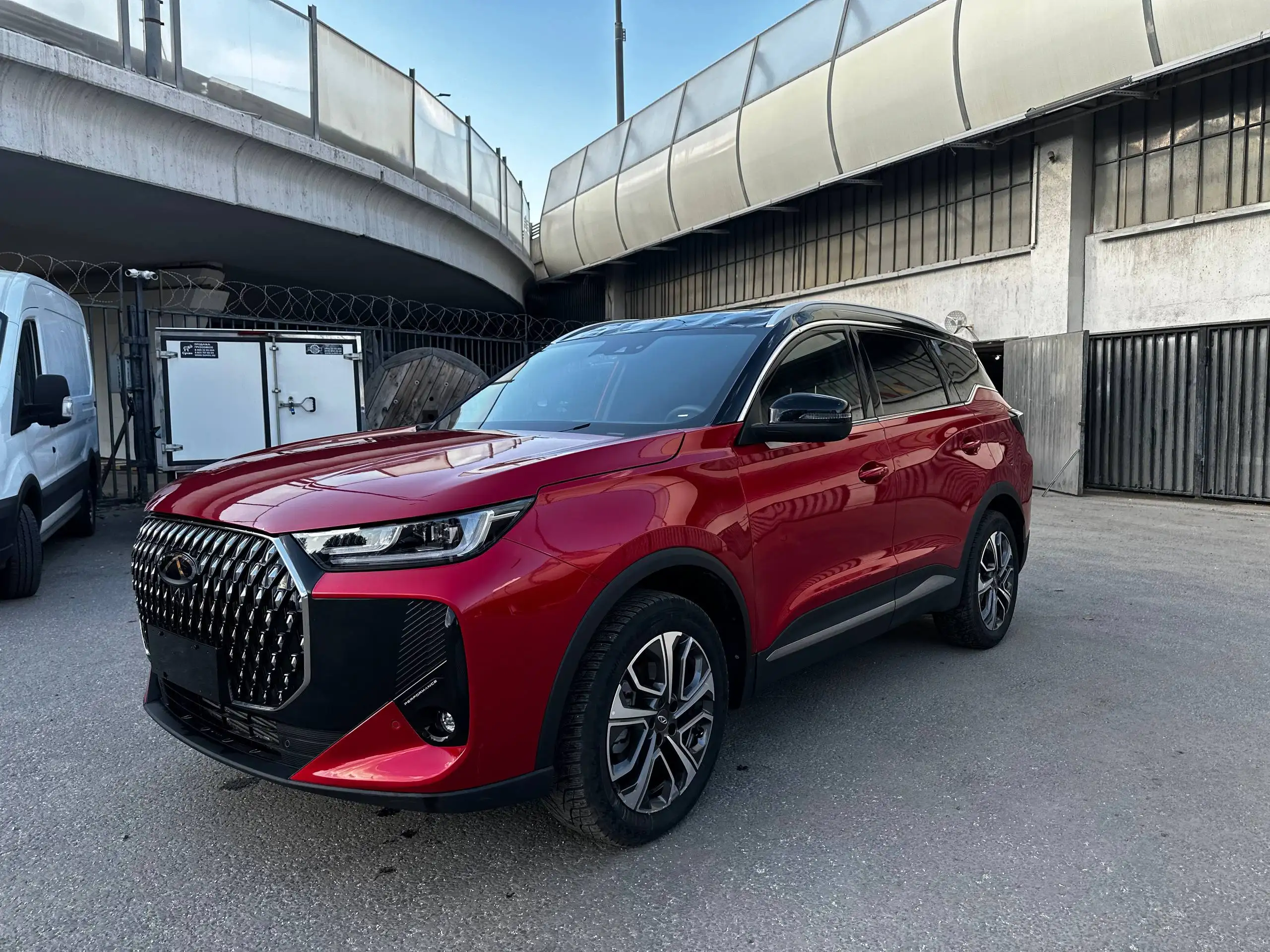 Chery Tiggo 7 Pro Max 2025, 1.6 AMT, 13 000 км, битый - Легковые автомобили (Авто) в Москва