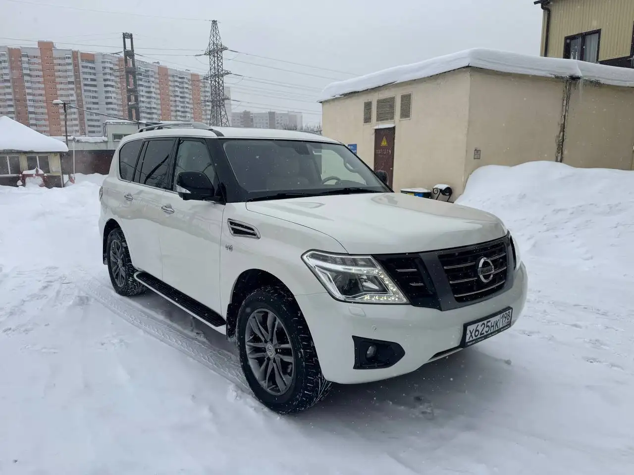 Nissan Patrol 2014, 5.6L, 202000 км - Внедорожники (Авто) в Москва