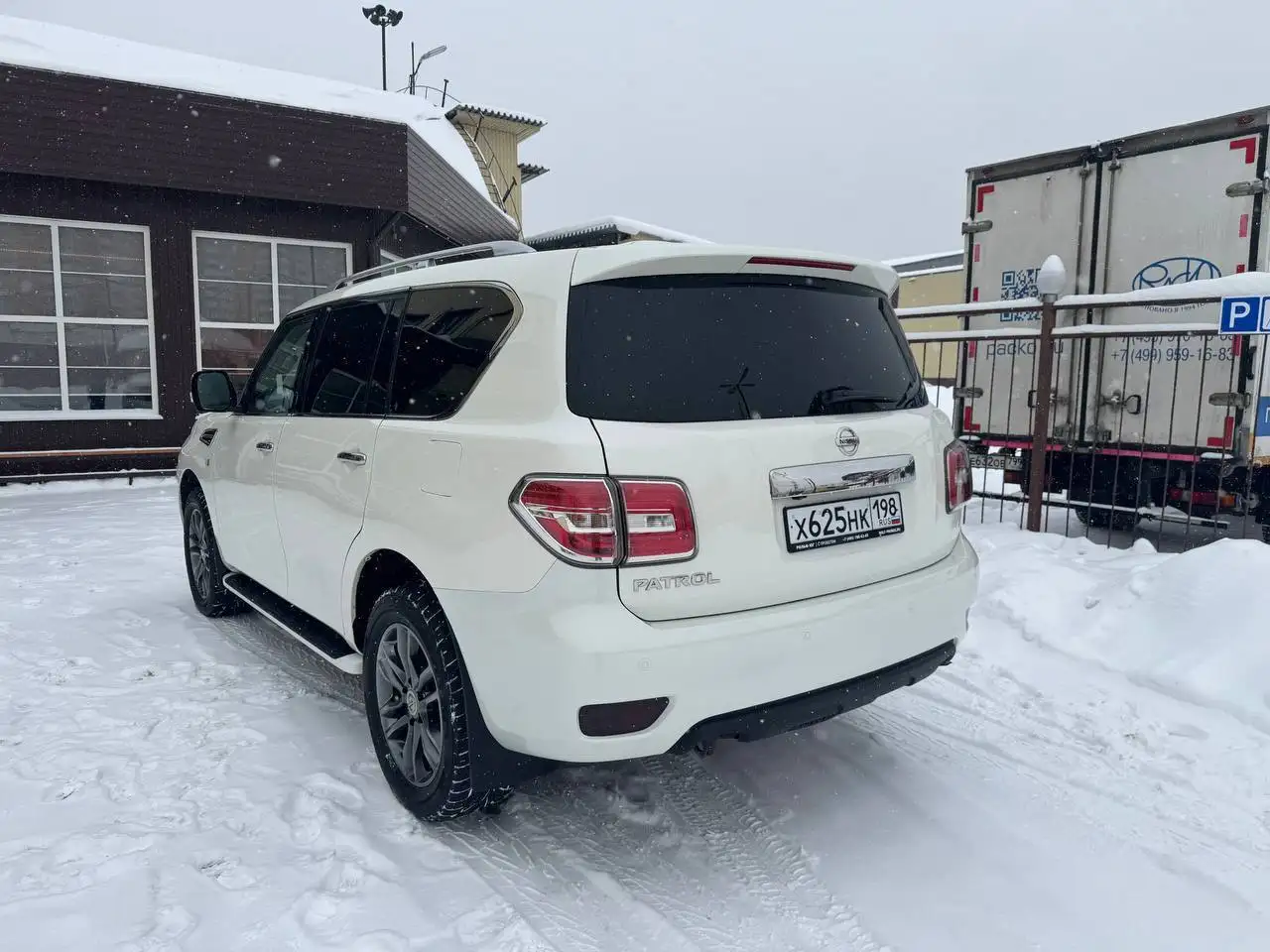 Nissan Patrol 2014, 5.6L, 202000 км - Внедорожники (Авто) в Москва