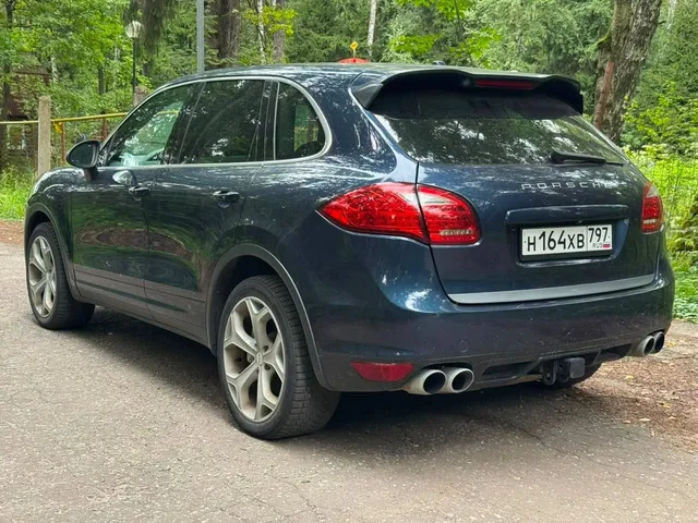 Porsche Cayenne 2011, 4.8 400 л.с. - Легковые автомобили в Москва