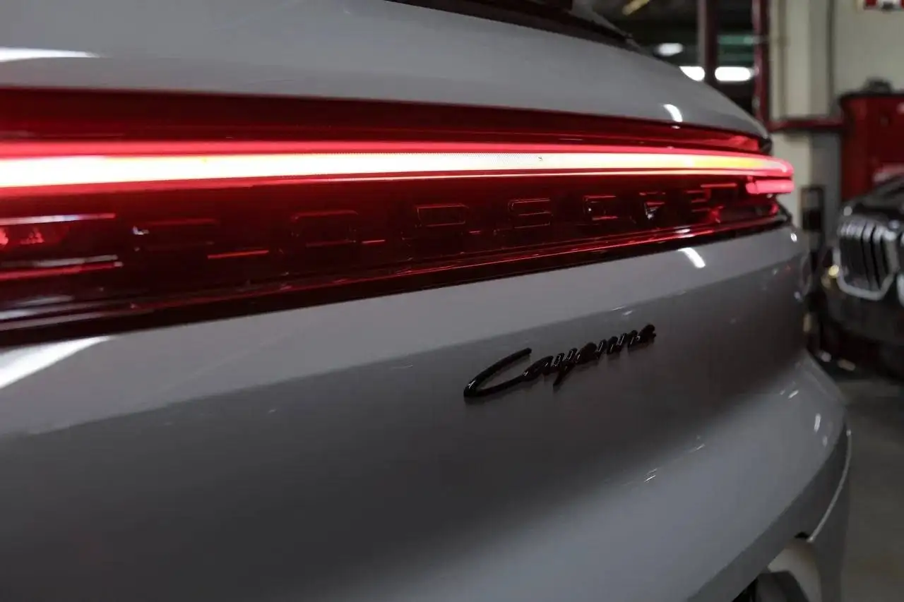 Porsche Cayenne Black Edition 2026 в Москве - Легковые автомобили (Авто) в Москва