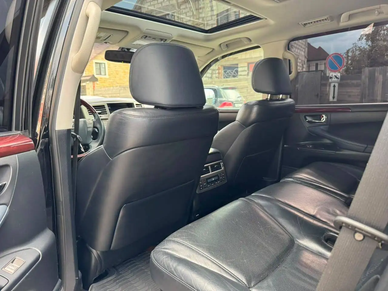 LEXUS LX570 2013 года, честный грузинский учет - Авто в Москва