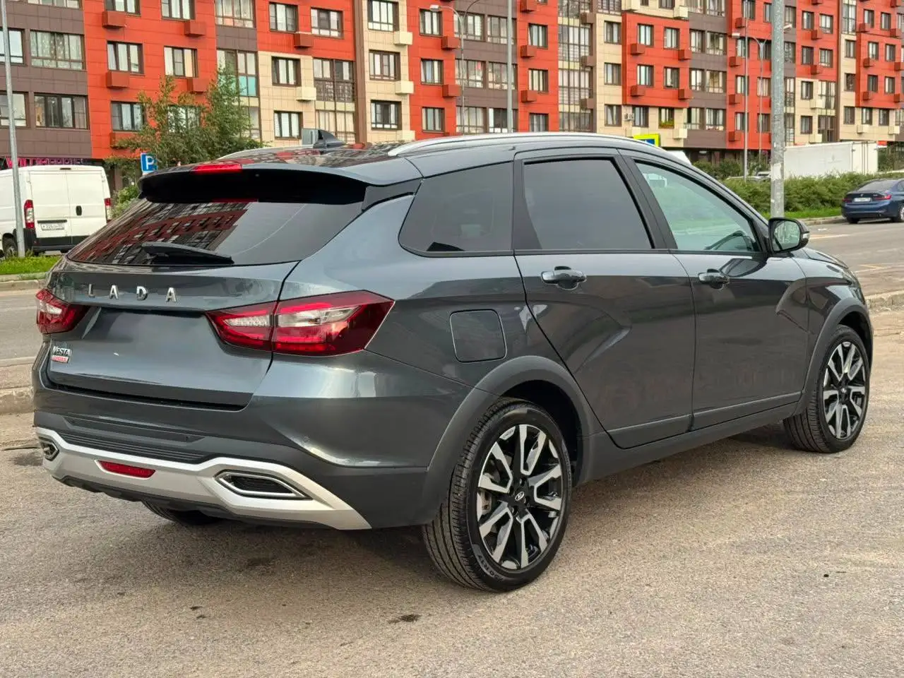 LADA VESTA CROSS 2026 1.8 Автомат 18 т.км - Легковые (Авто) в Москва