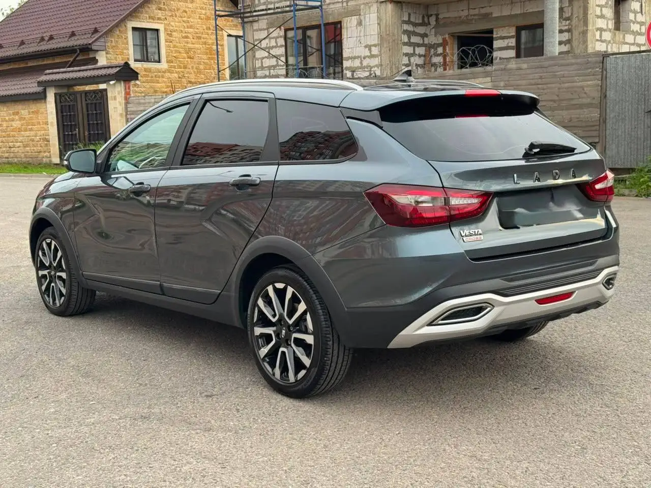 LADA VESTA CROSS 2026 1.8 Автомат 18 т.км - Легковые (Авто) в Москва