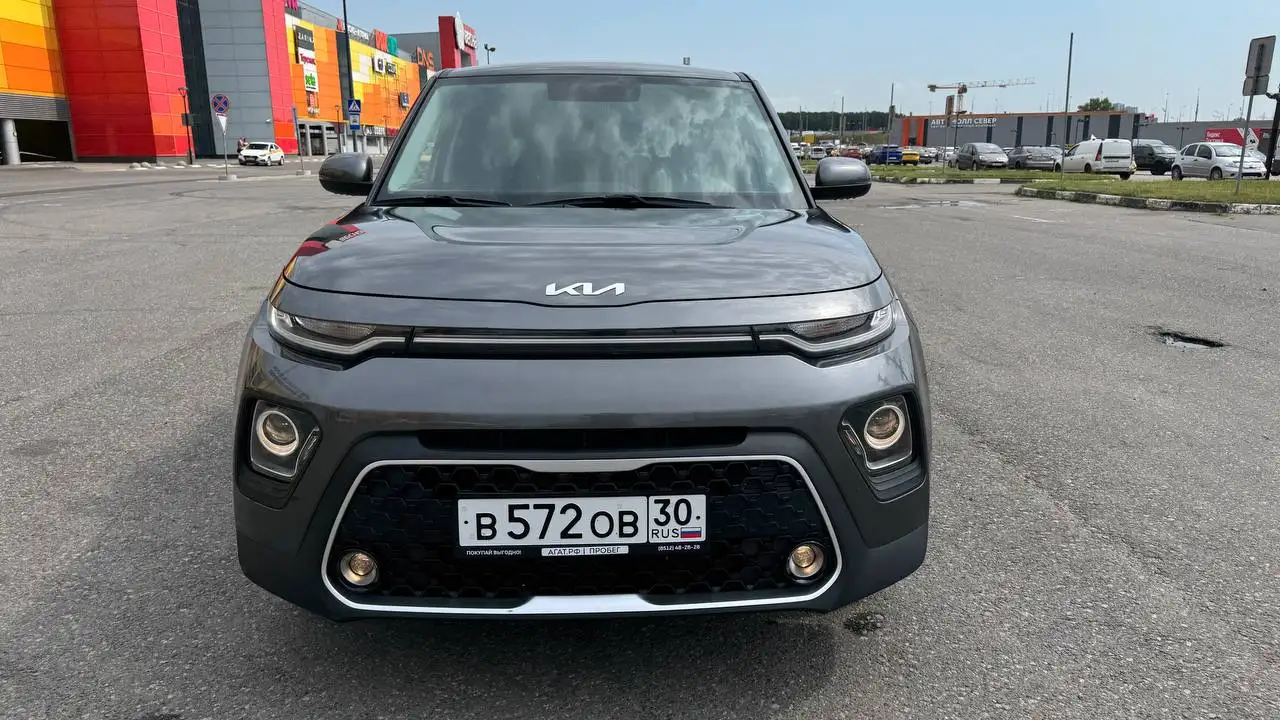 Киа Соул 2021 с пробегом 31 000 км - Легковые автомобили (Авто) в Москва