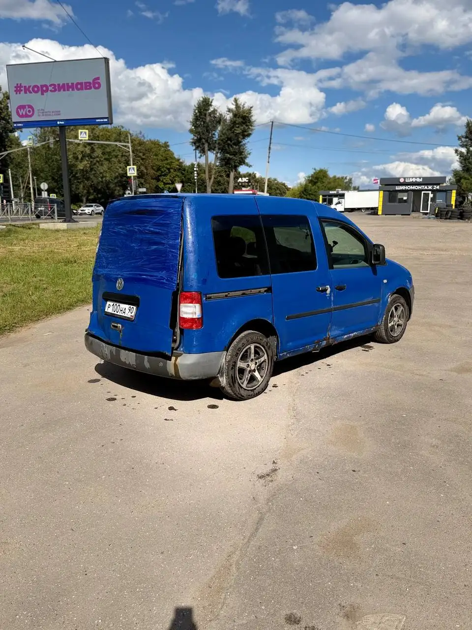 Volkswagen Caddy 2007, 1.6 механика, 7 мест, на ходу - Легковые автомобили (Авто) в Истра
