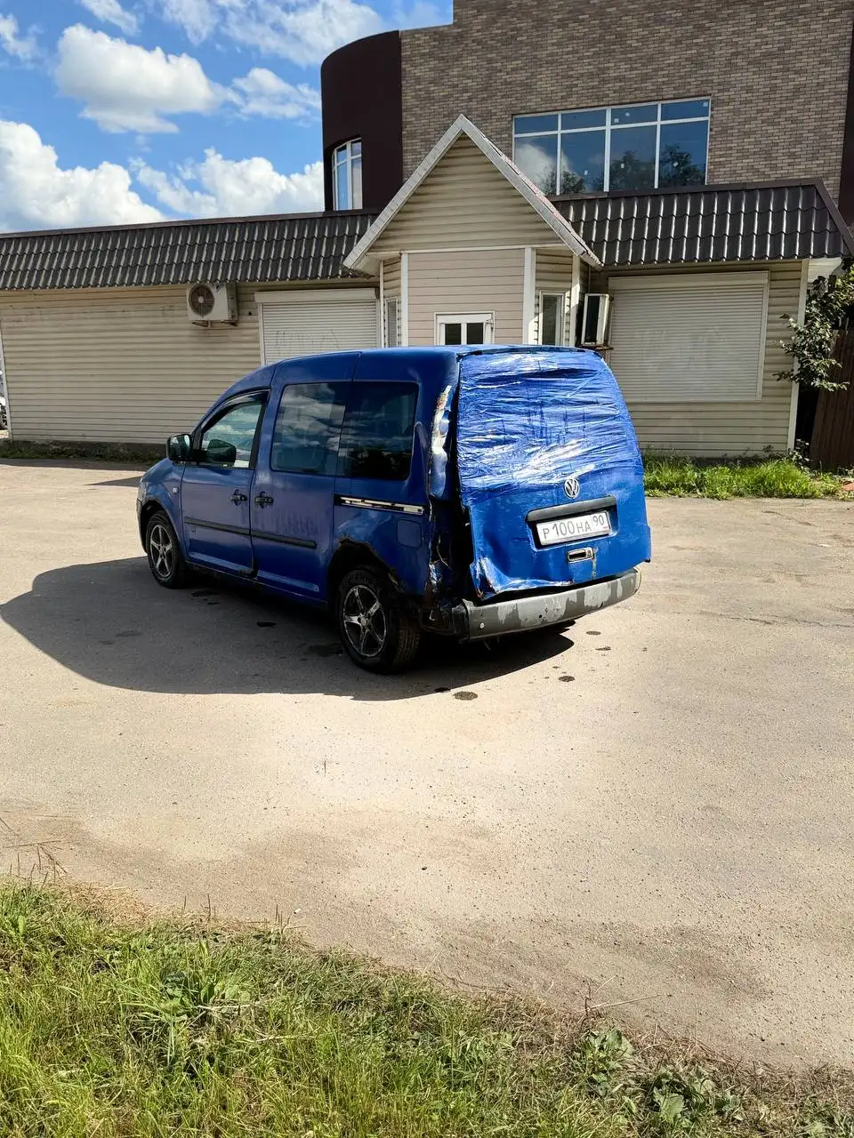 Volkswagen Caddy 2007, 1.6 механика, 7 мест, на ходу - Легковые автомобили (Авто) в Истра