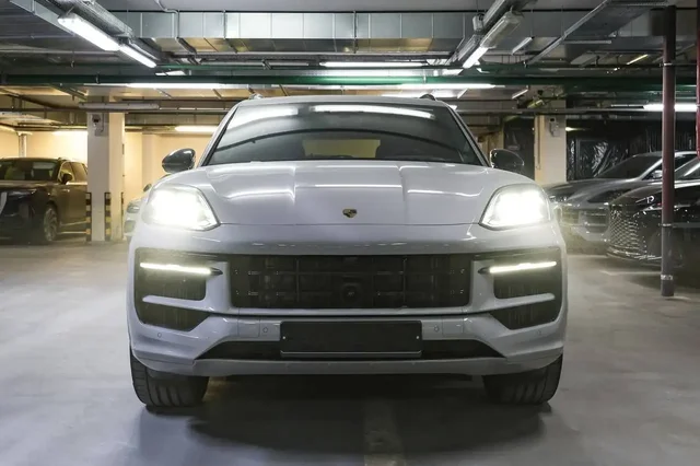 Cayenne Black Edition 2026 в наличии - Легковые автомобили в Москва