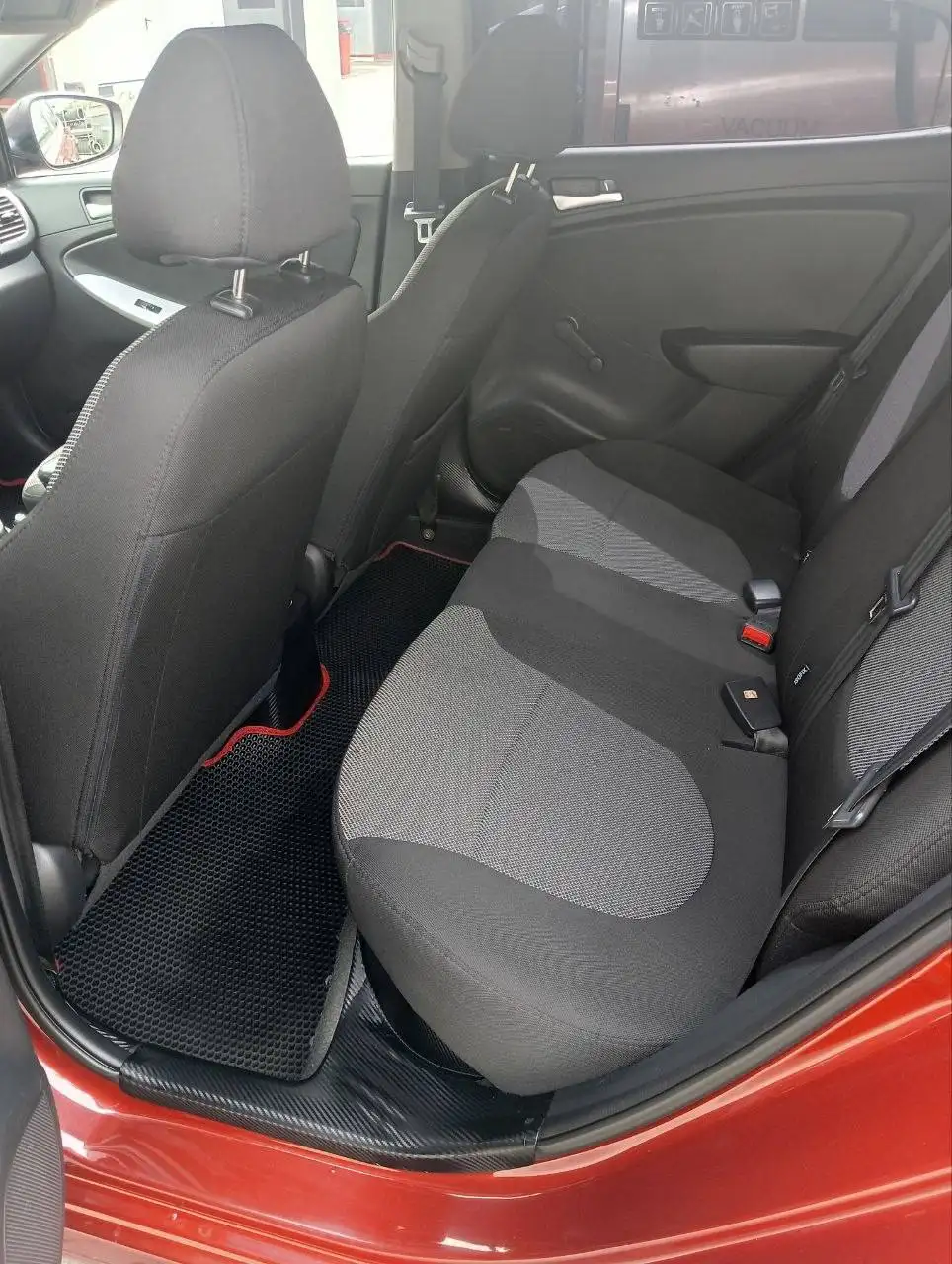 Hyundai Solaris 2014, 1.4 MT, 197300 км - Легковые автомобили (Авто) в Москва