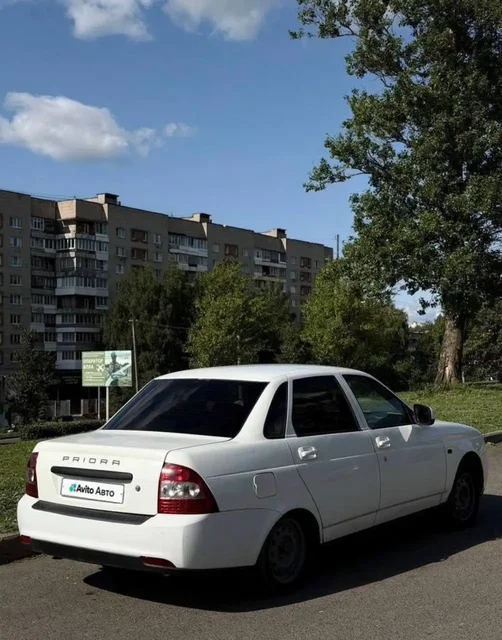 Лада Приора 2012 года, Люкс, живая - Автономеры в Москва