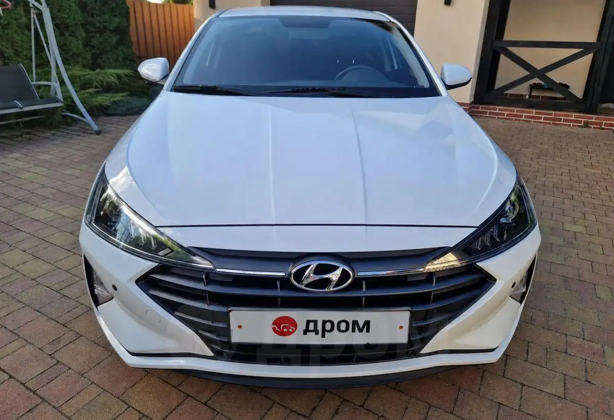 Hyundai Elantra 2019 - Легковые автомобили (Авто) в Москва