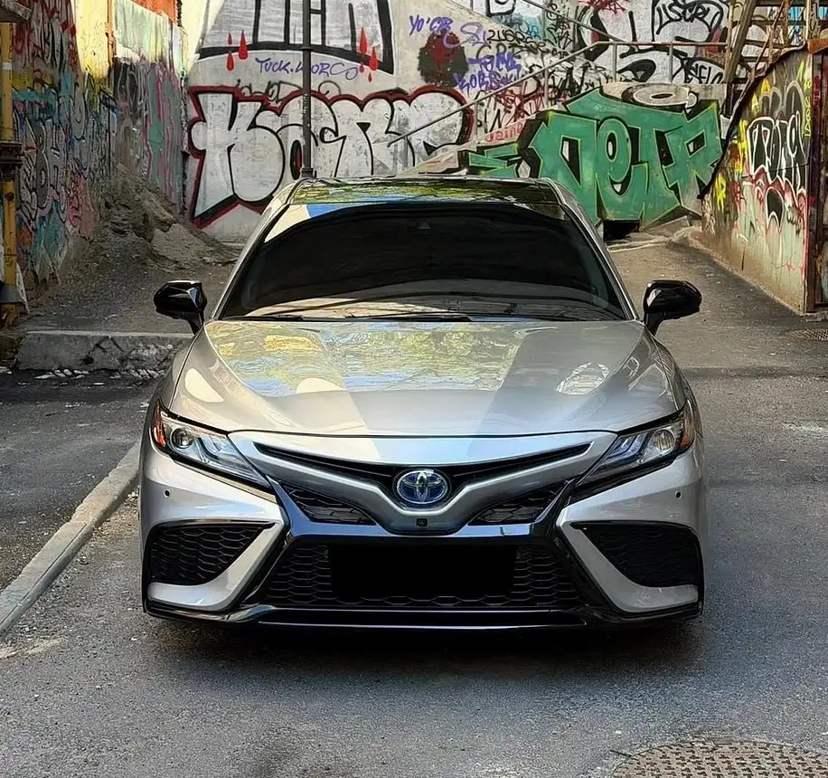 Toyota Camry 2020 Гибрид Рестайлинг - Легковые автомобили (Авто) в Москва