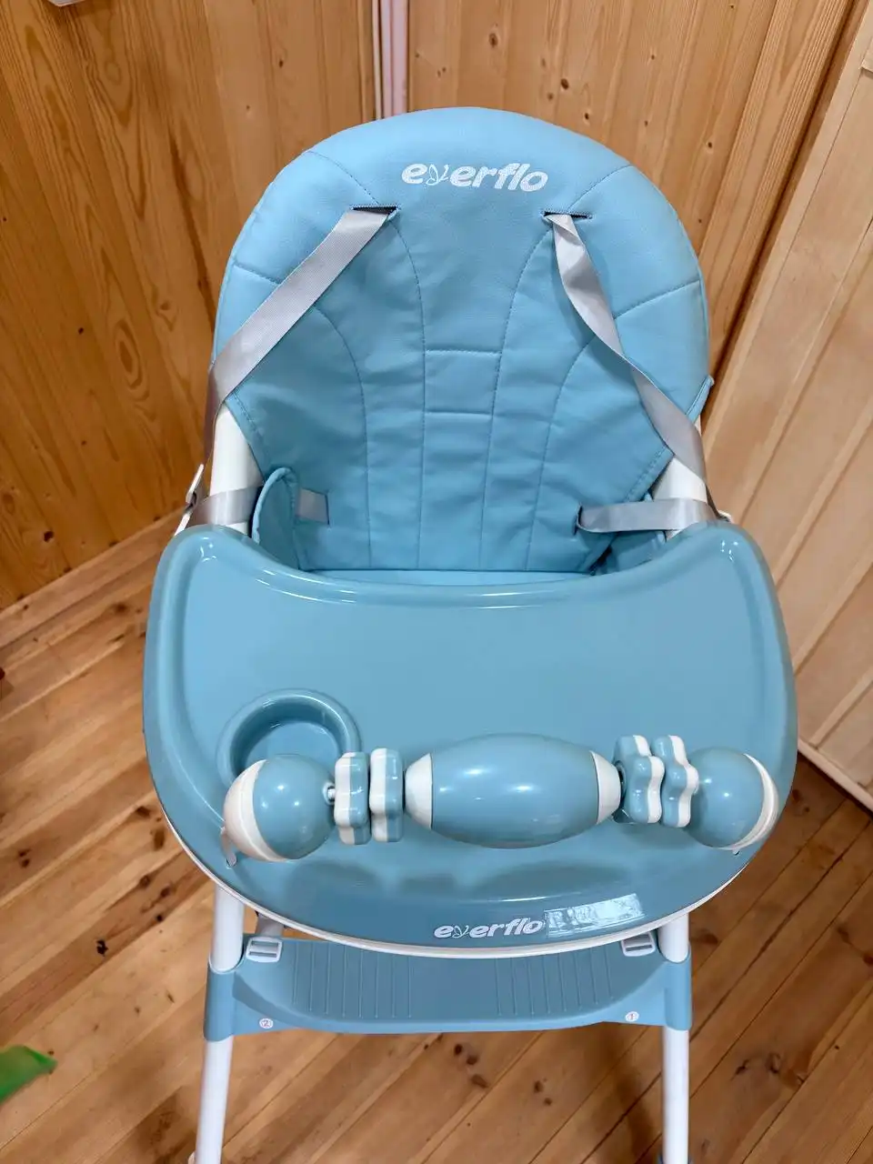 Стульчик для кормления - Товары для детей в Калининград