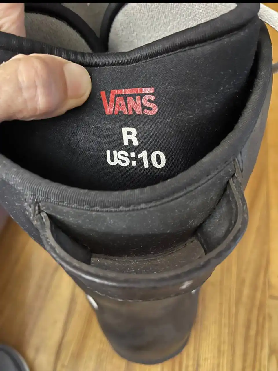 Продажа сноубордических ботинок б/у