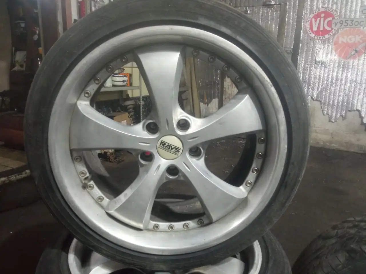 Оригинальные японские кованые диски Rays R18 - Диски и шины (Авто) в Иркутск