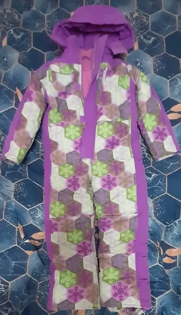 Продам зимний мембранный комбинезон на девочку - Автокресла в Иркутск