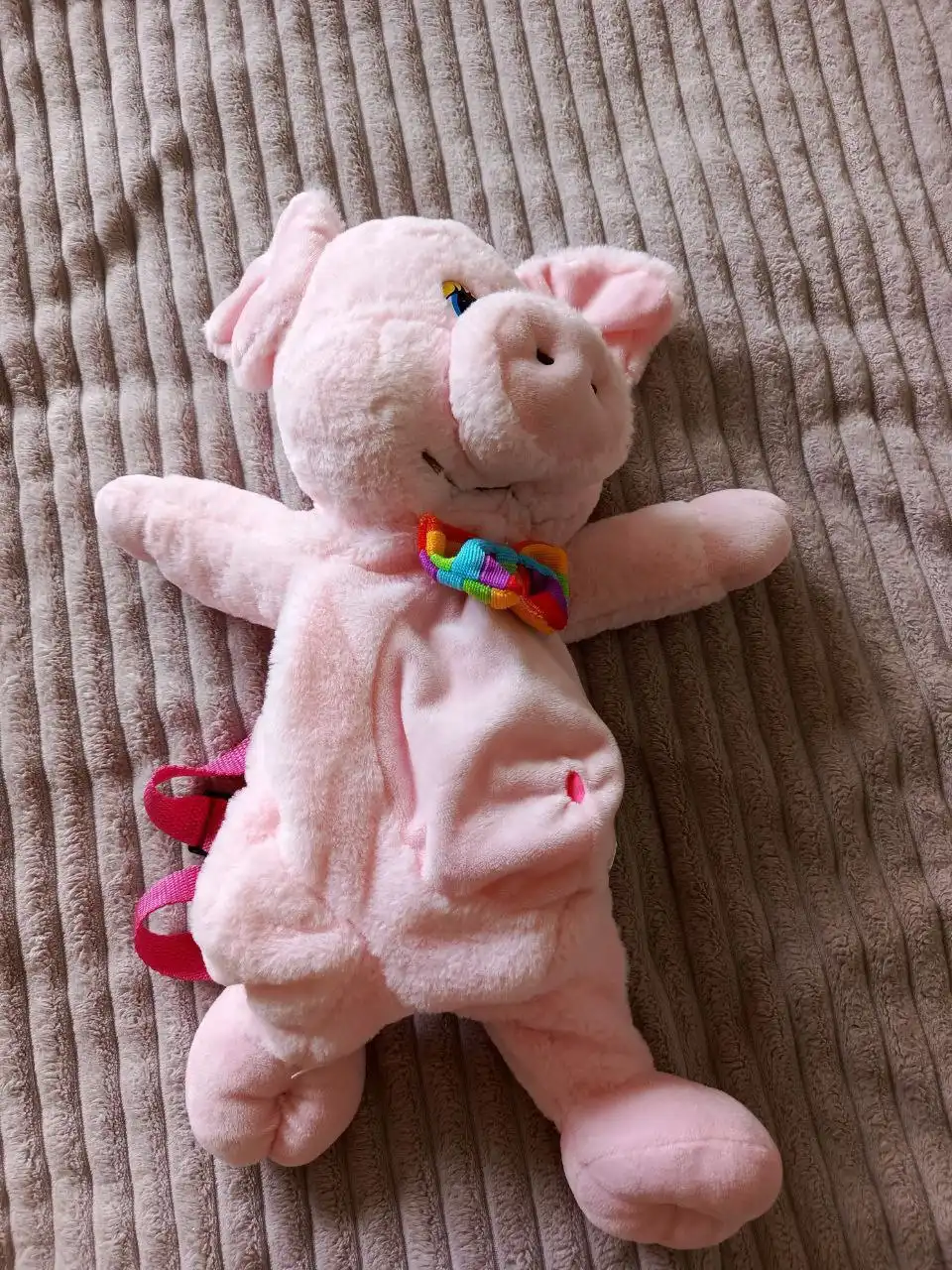 Хрюшка игрушка подушка рюкзак