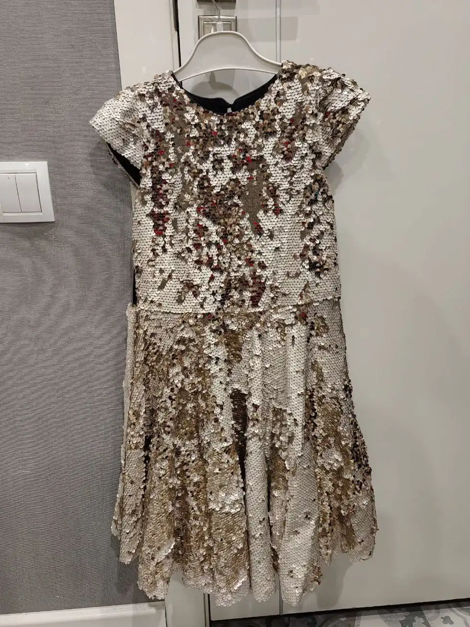 Платье праздничное Mili