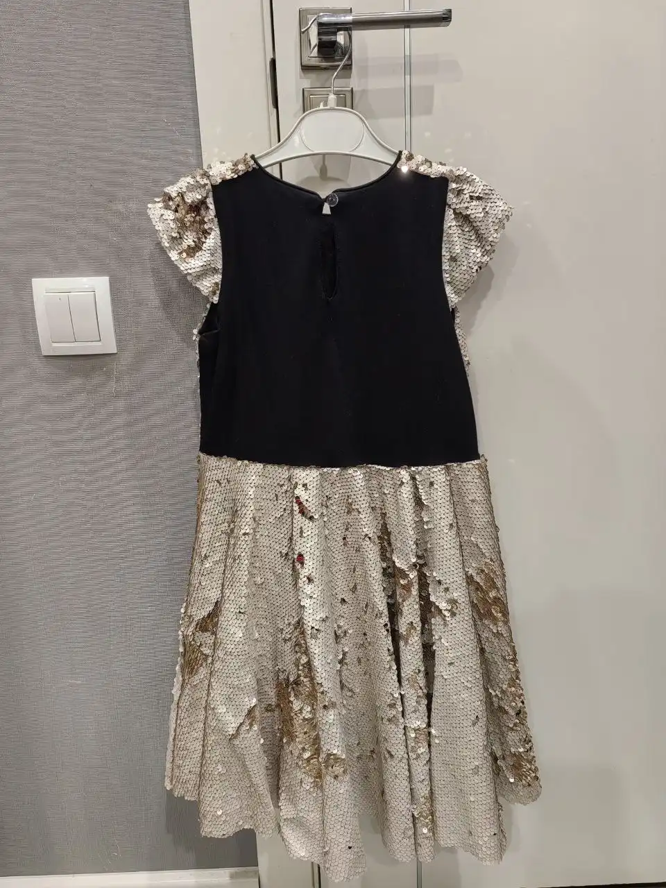 Платье праздничное Mili