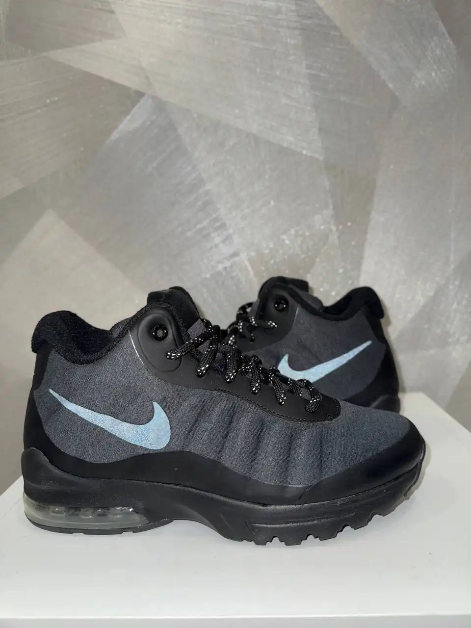 Новые зимние ботинки Nike