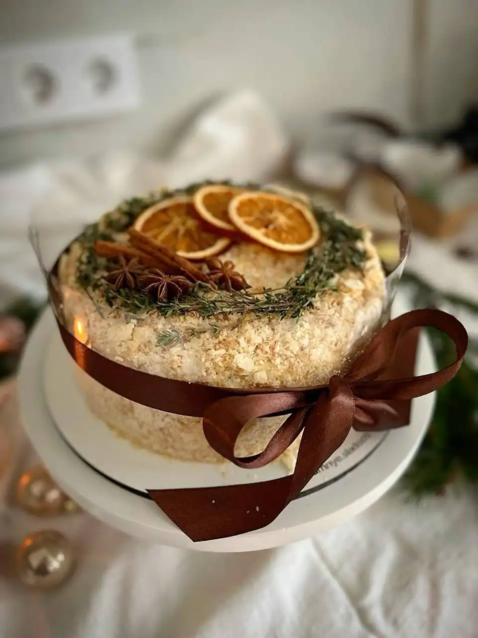 Новогодняя выпечка и десерты на заказ