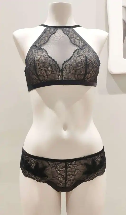 Новое нижнее белье Triumph Essence без косточек