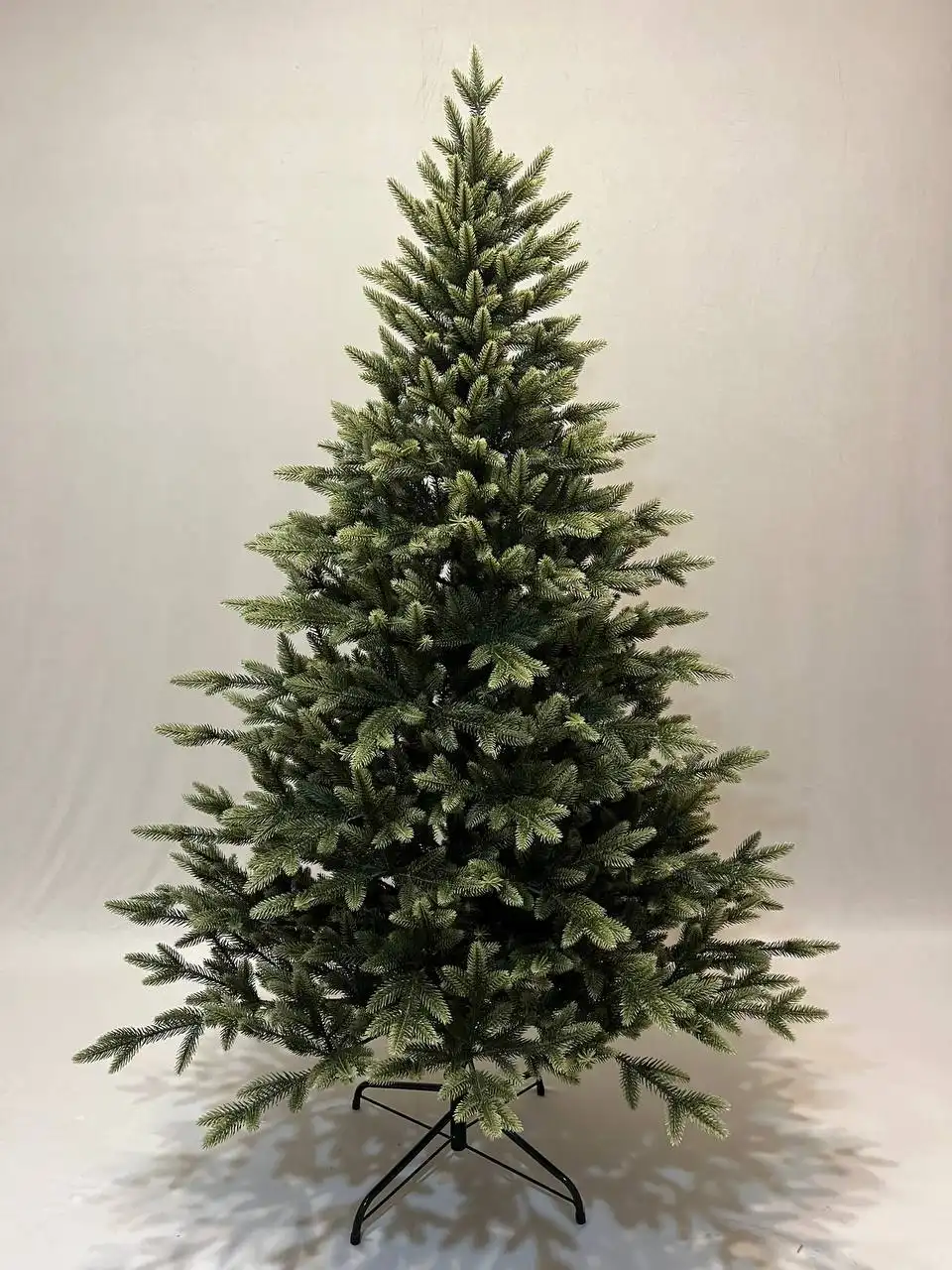 Искусственная ель Виола 100% литая