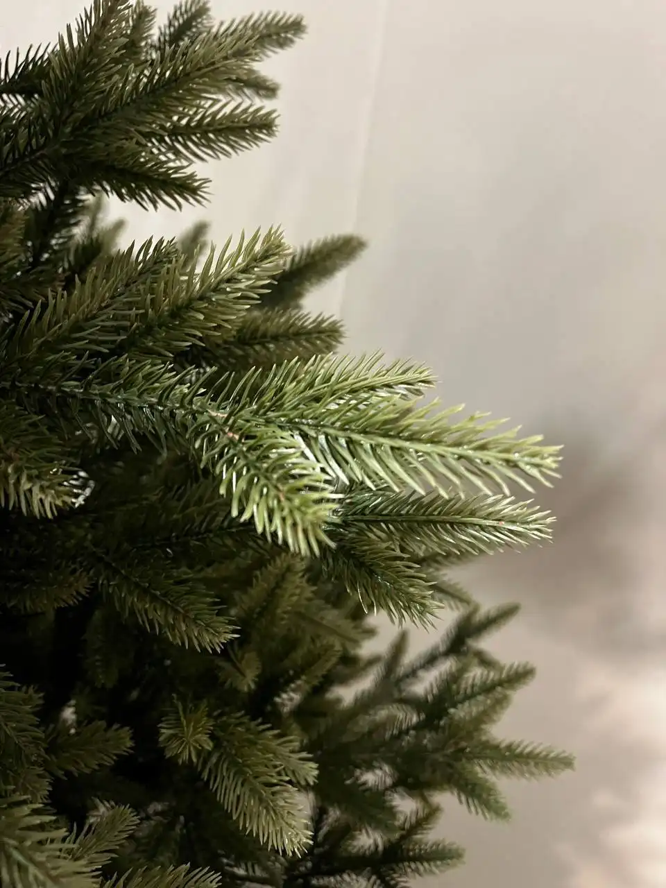 Искусственная ель Виола 100% литая