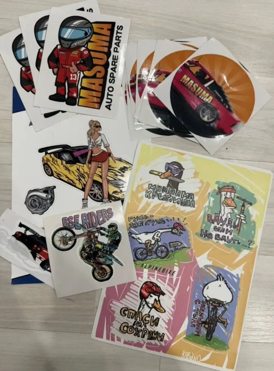 Наклейки с авто/мото гонок