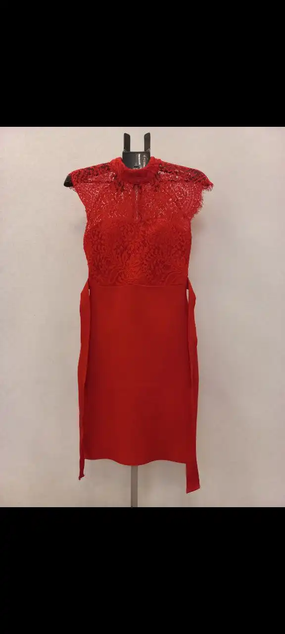 Платье праздничное 42-44р