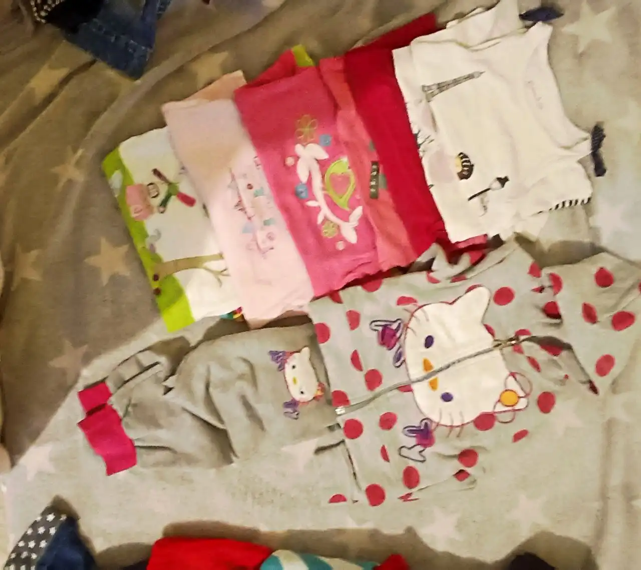 Продам детскую одежду размер 92 пакетом 17 вещей