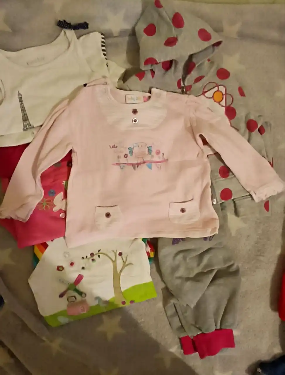 Продам детскую одежду размер 92 пакетом 17 вещей