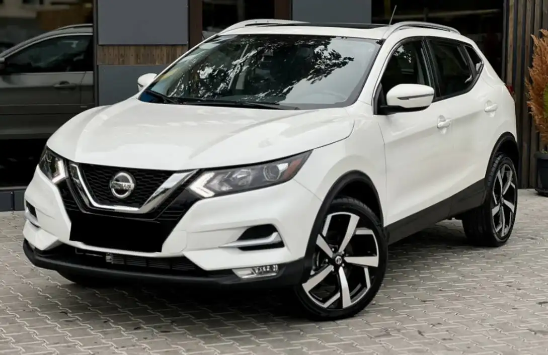 Nissan Qashqai 2021 с пробегом 17000 км