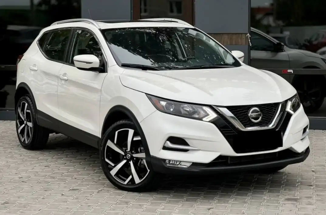 Nissan Qashqai 2021 с пробегом 17000 км