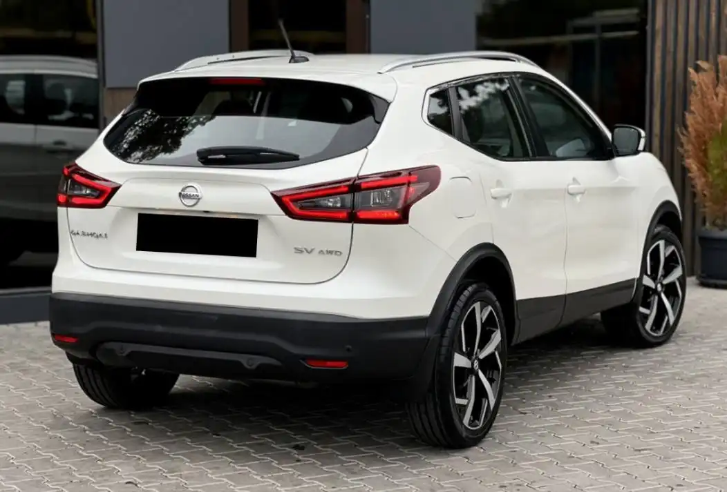 Nissan Qashqai 2021 с пробегом 17000 км