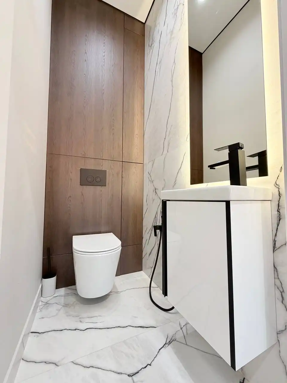 Продажа 2-х комнатной квартиры на 16 этаже с премиум-ремонтом - Квартиры (Недвижимость) в Неизвестно