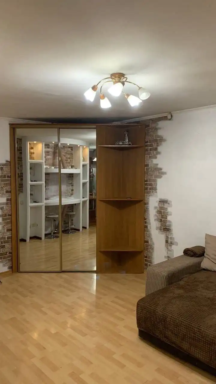 2-комнатная квартира на Лермонтова 24