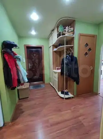 Продается 3-комнатная квартира в мкр-не Ленинградский