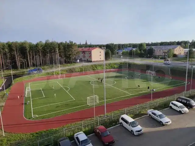 Продается 3-комнатная квартира в мкр-не Ленинградский