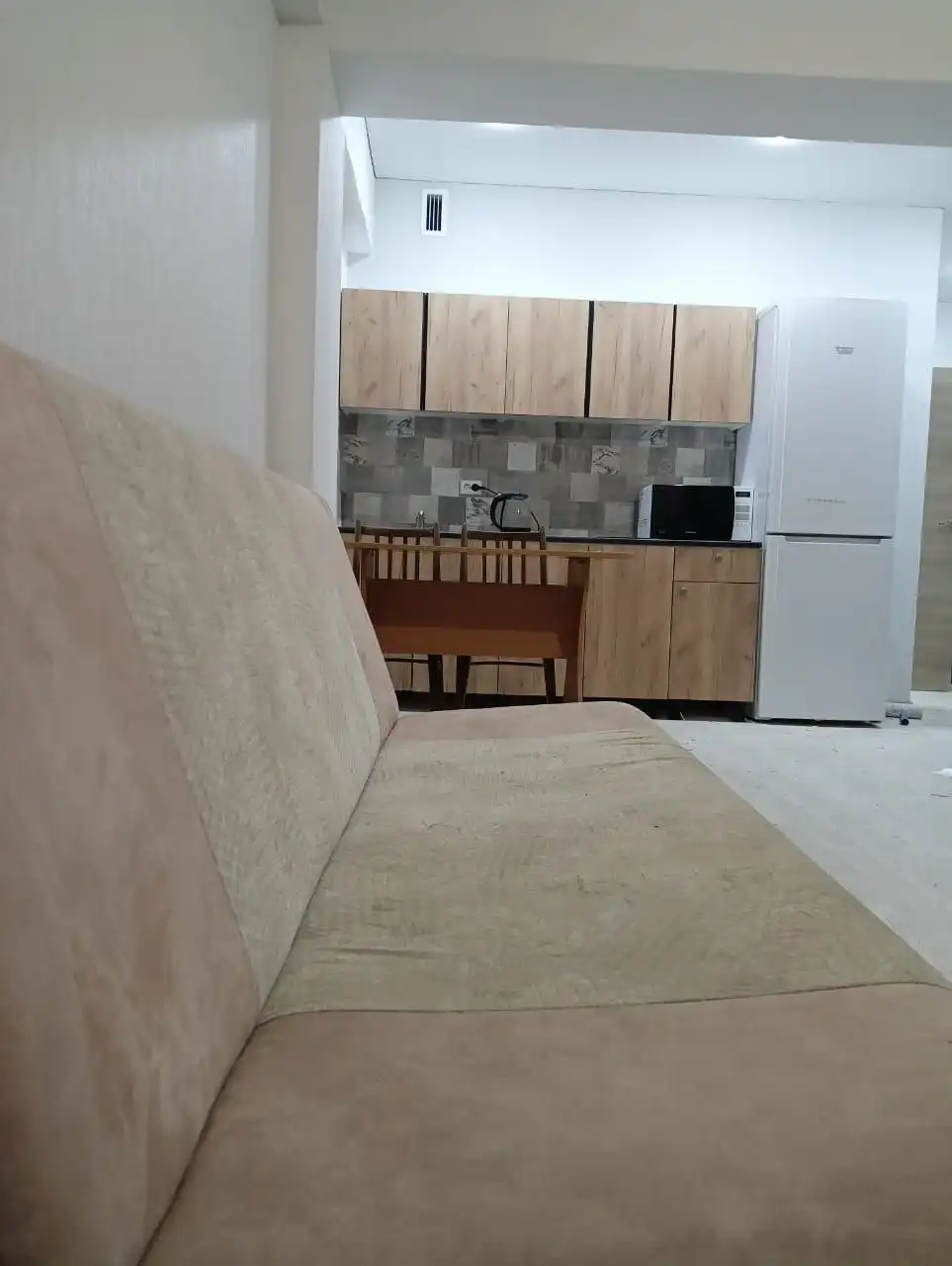 Студия с лоджией в ЖК Простор - Квартиры (Недвижимость) в Неизвестно