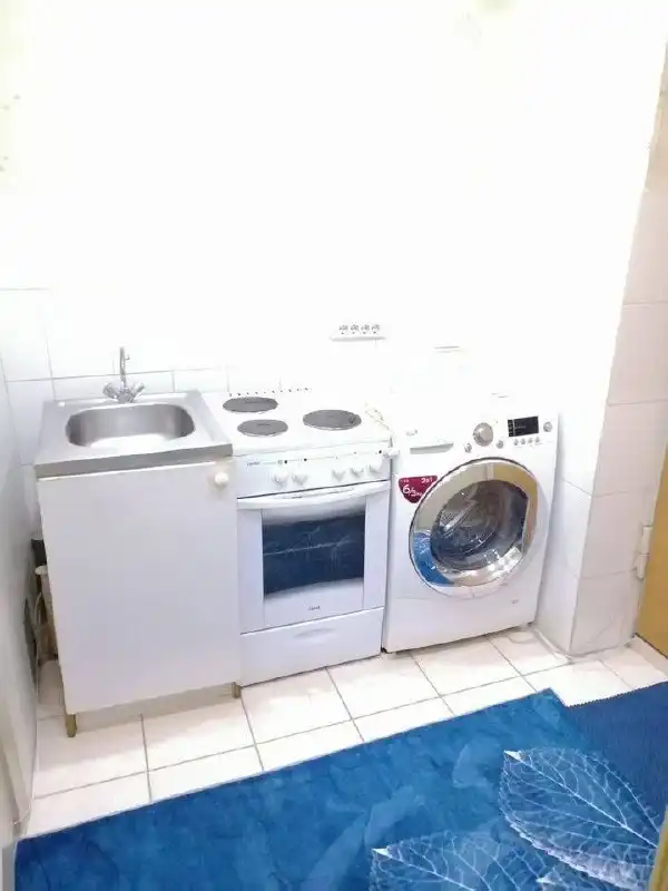 Продажа пограничного 1В - Недвижимость в Неизвестно