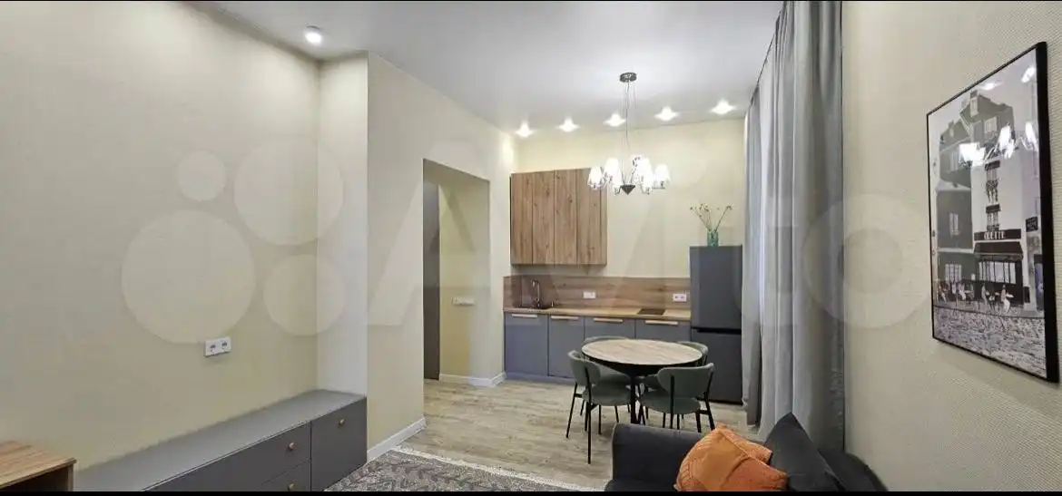 Продается 2-к квартира с дизайнерским ремонтом в центре - Квартиры (Недвижимость) в Неизвестно