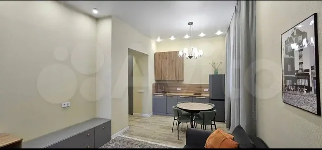 Продается 2-к квартира с дизайнерским ремонтом в центре - частное объявление в Неизвестно