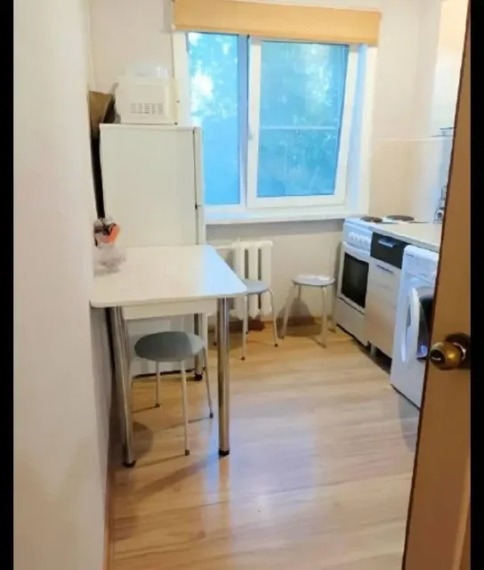 Сдам 1-комнатную квартиру в Иркутске, мкр. Солнечный - Недвижимость в Иркутск