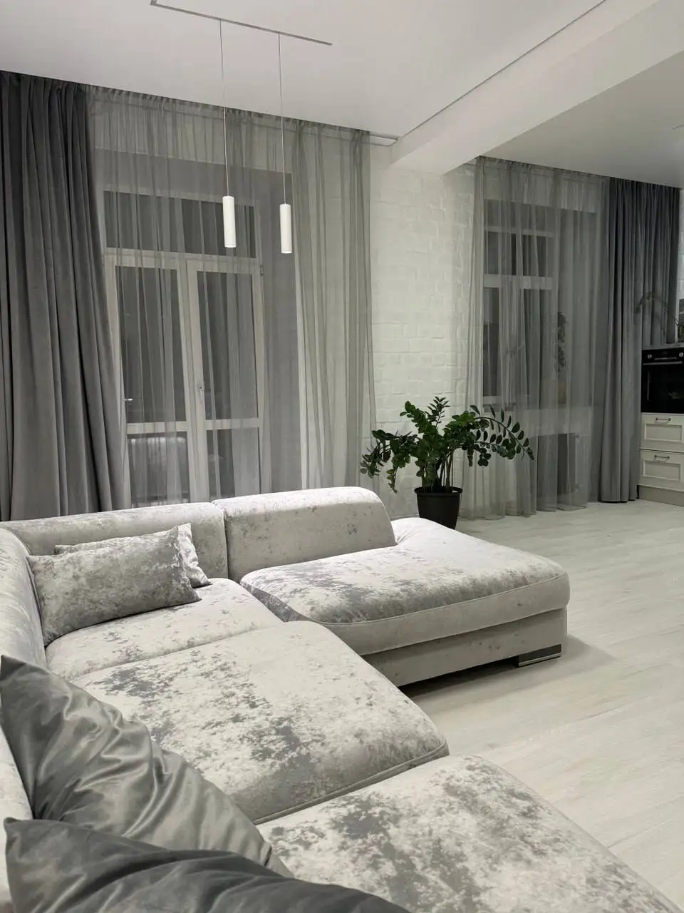 Продажа сталинки 51 кв.м после капитального ремонта - Недвижимость в Неизвестно