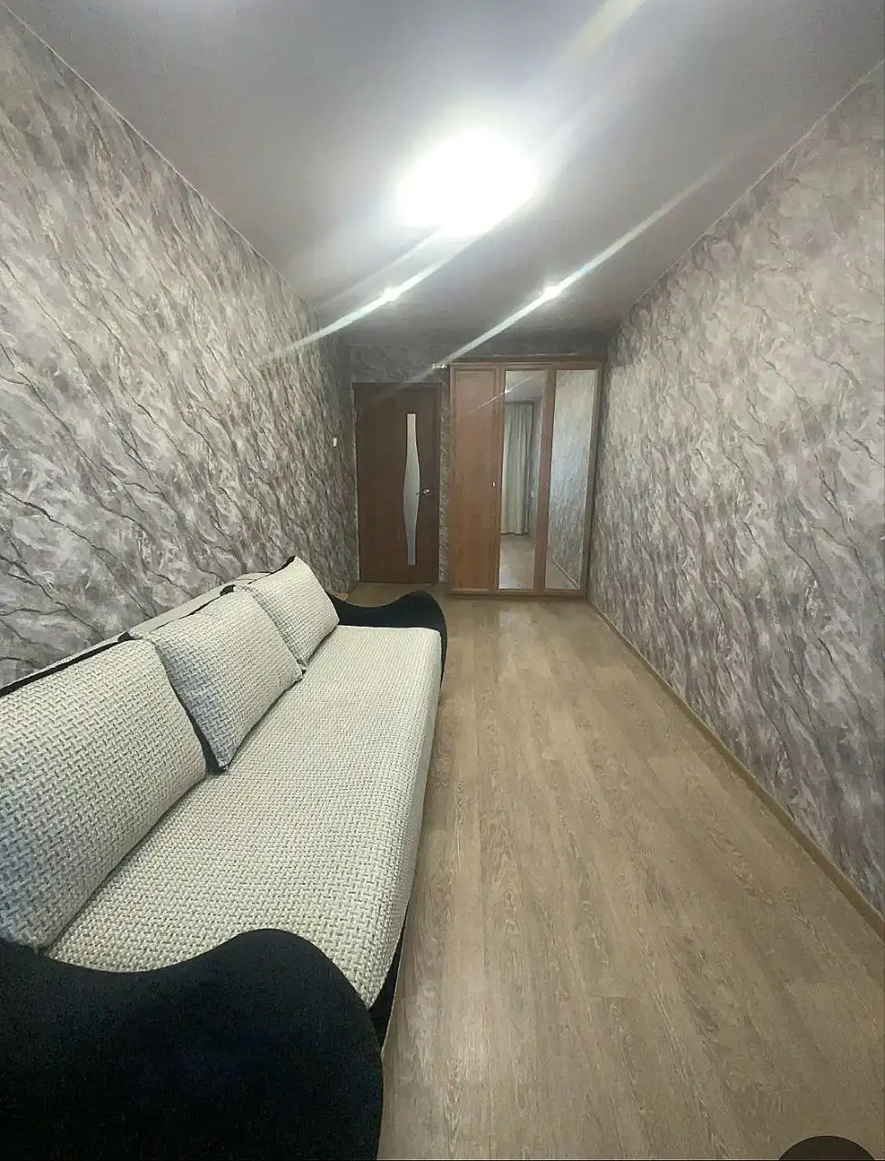 Сдам 2-комнатную квартиру на длительный срок в Иркутске - Аренда квартир (Недвижимость) в Иркутск