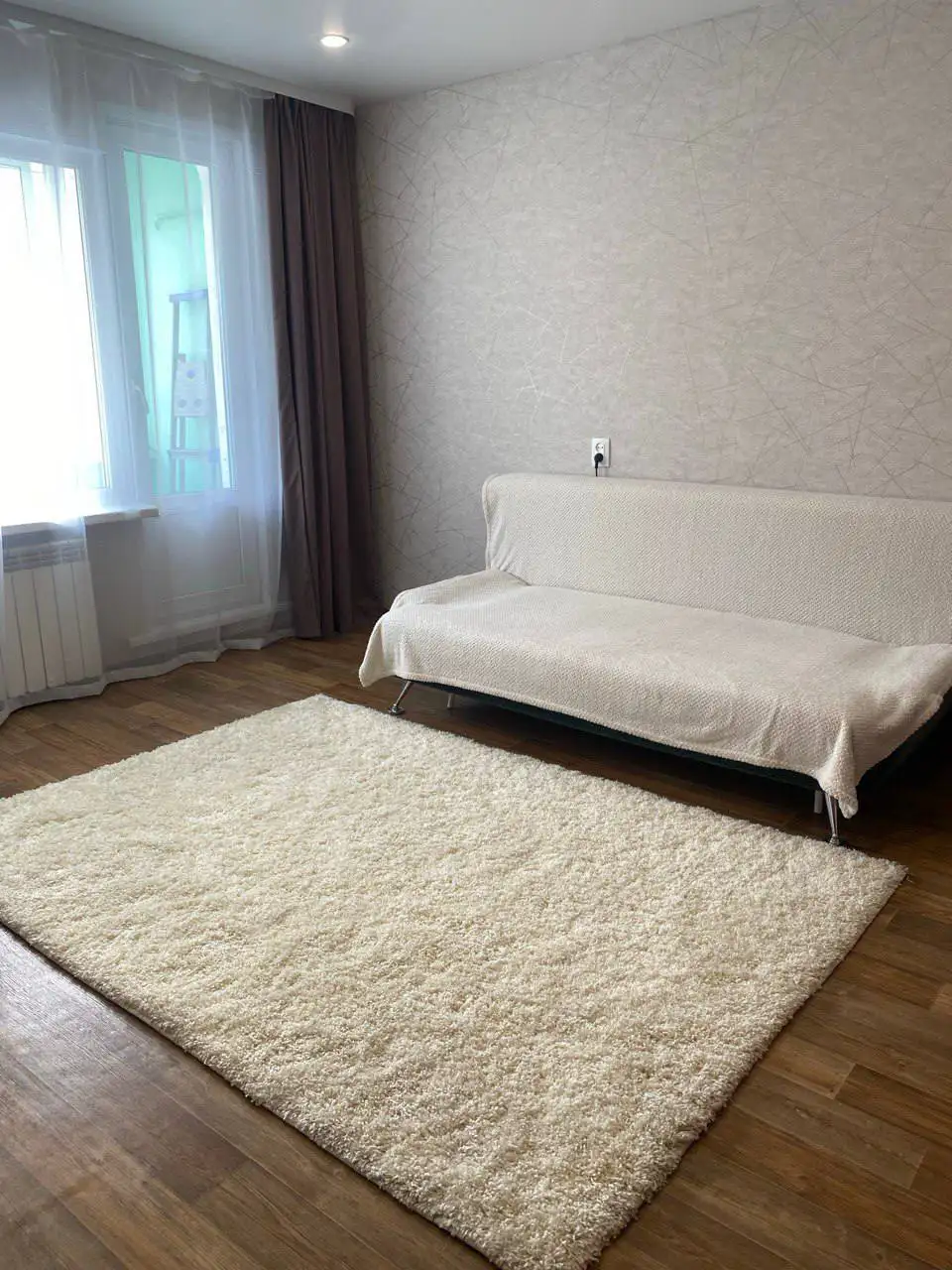 Продажа двухкомнатной квартиры на 1 этаже в мкр. Университетский - Квартиры (Недвижимость) в Неизвестно