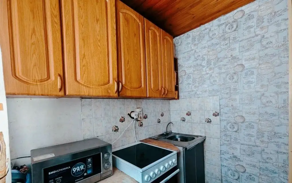 Продам трёхкомнатную квартиру на бульваре Рябикова - Квартиры (Недвижимость) в Неизвестно