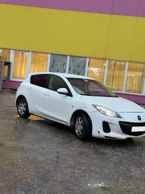 Mazda 3 2 поколение (BL) рестайлинг 2012 года - Авто в Ульяновск